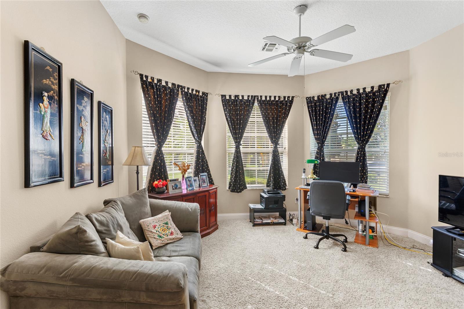 Image 29 of 43 For 6114 Tremayne Drive