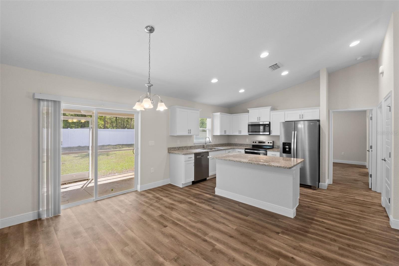 Image 18 of 59 For 661 Vercelli Lane