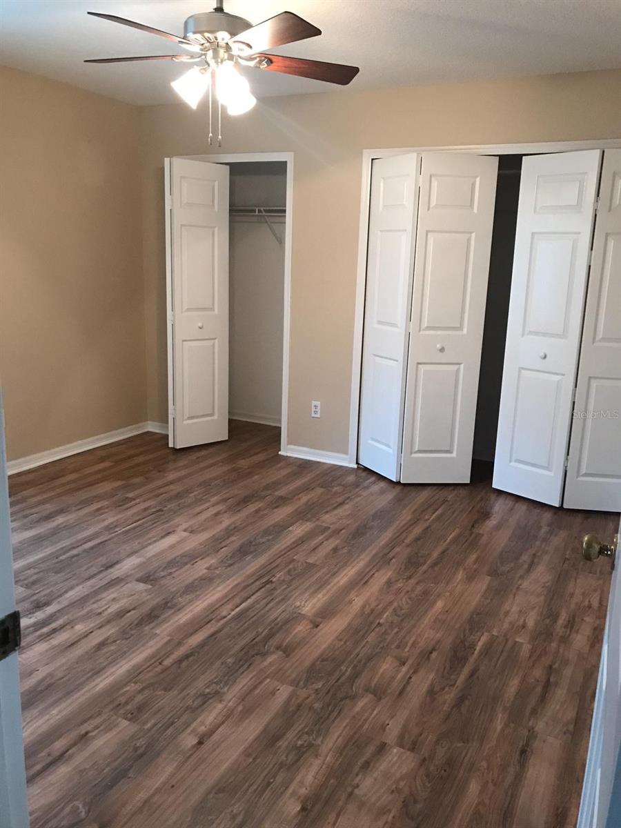 Image 12 of 17 For 14124 Leicester Lane 1