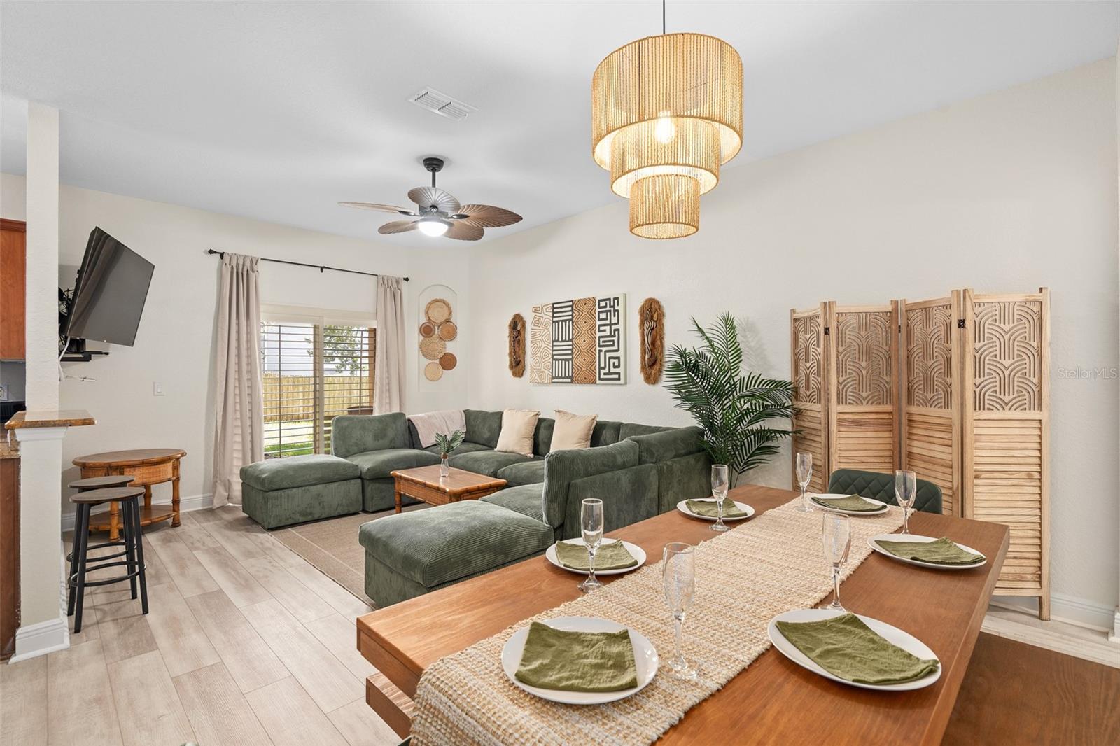 Image 12 of 37 For 3510 Calabria Avenue 3510
