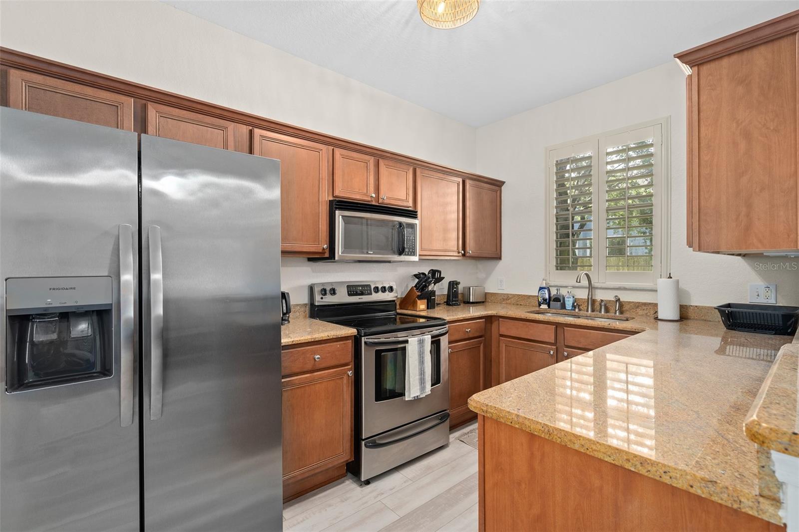 Image 13 of 37 For 3510 Calabria Avenue 3510