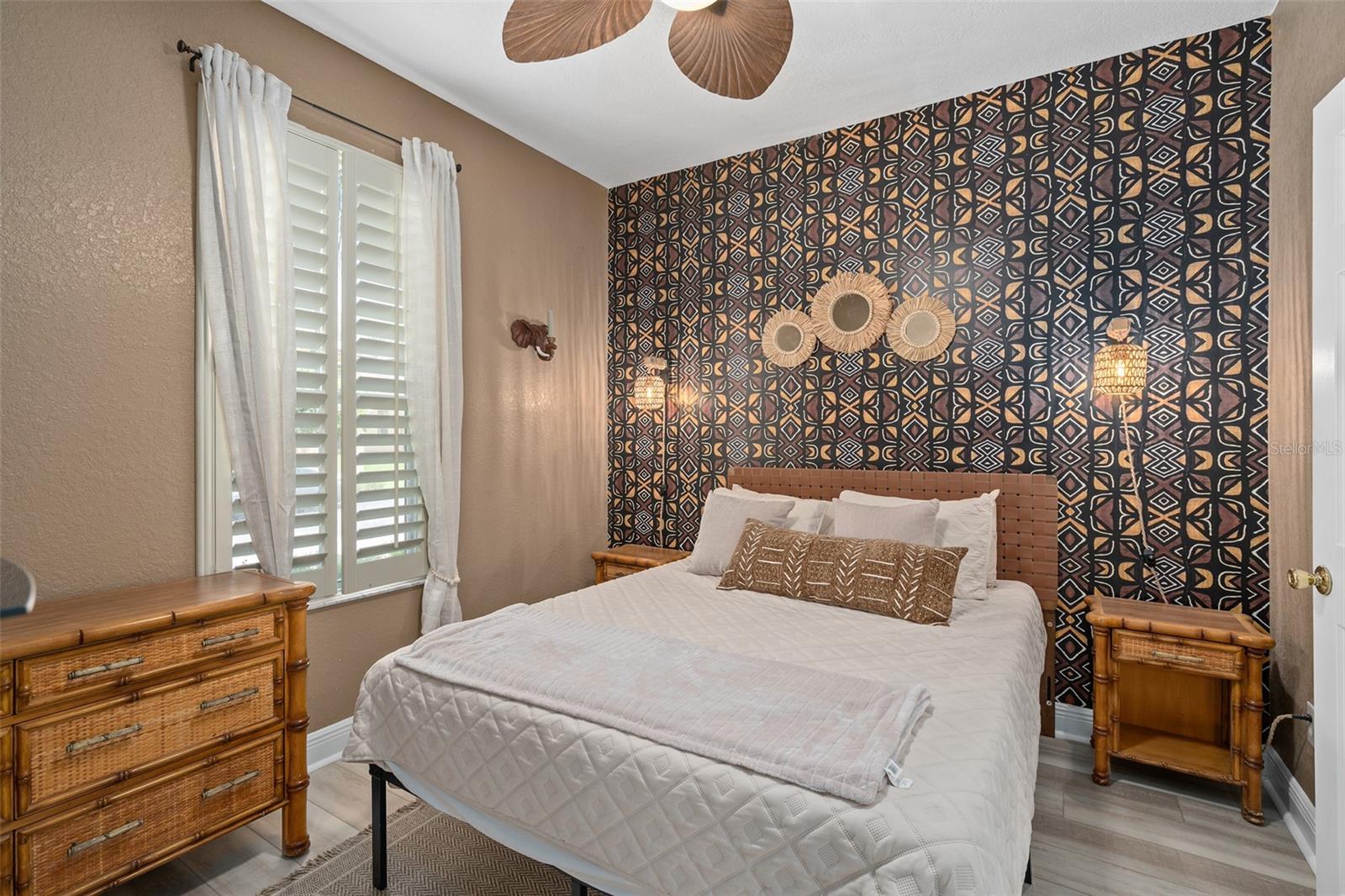 Image 27 of 37 For 3510 Calabria Avenue 3510