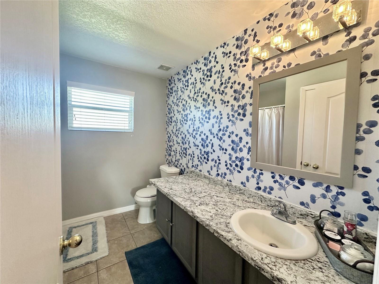 Image 19 of 25 For 462 Shirley Drive