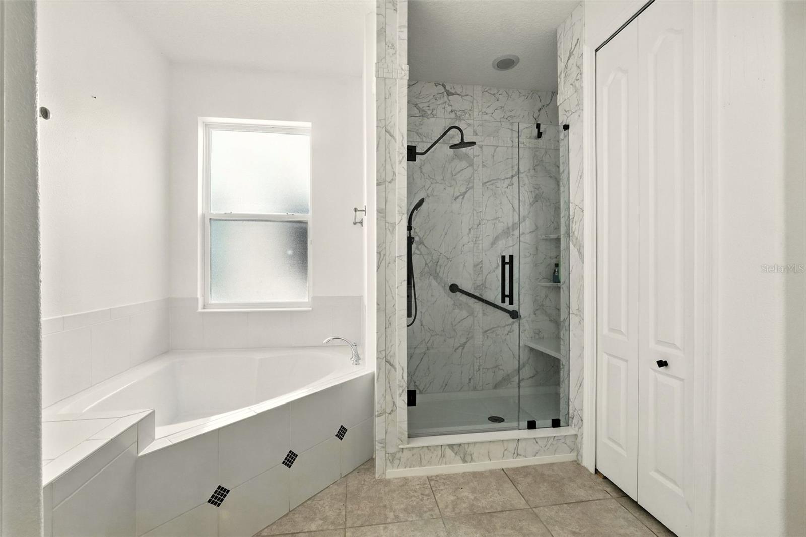 Image 32 of 87 For 11637 Brickyard Pond Lane