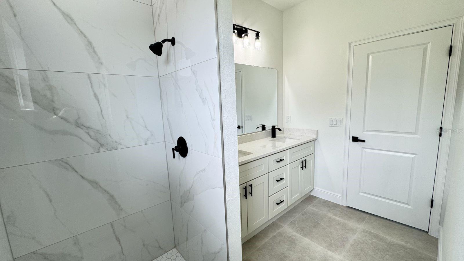 Listing photo id 9 for 9278 Satinwood Terrace