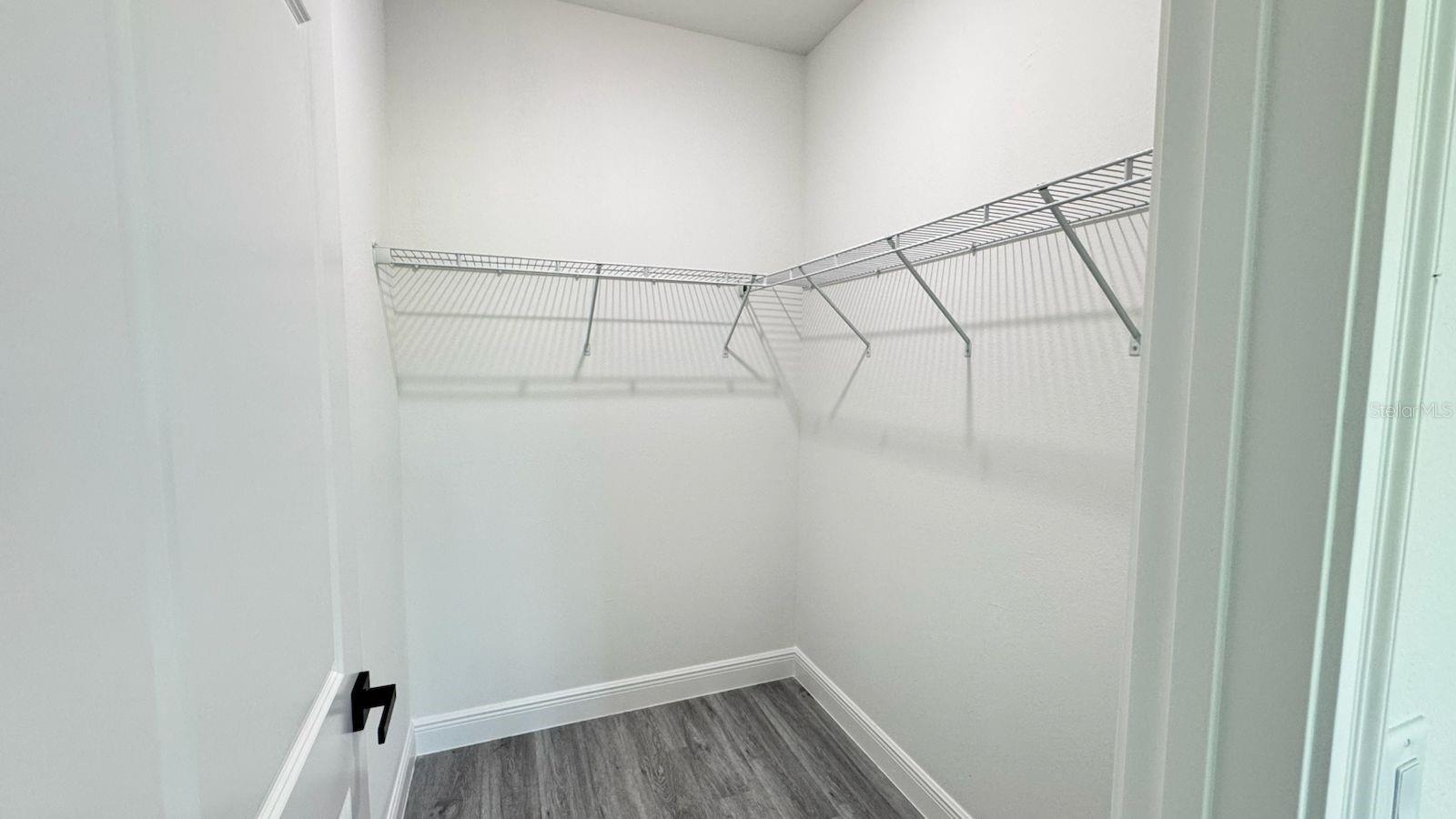 Listing photo id 11 for 9278 Satinwood Terrace