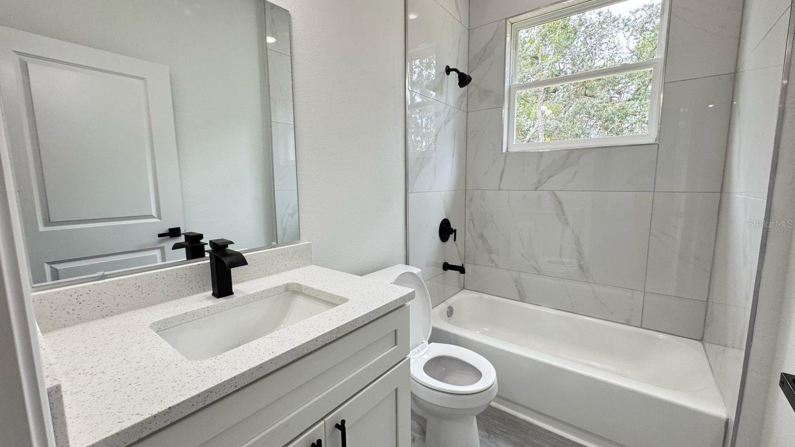 Listing photo id 16 for 9278 Satinwood Terrace