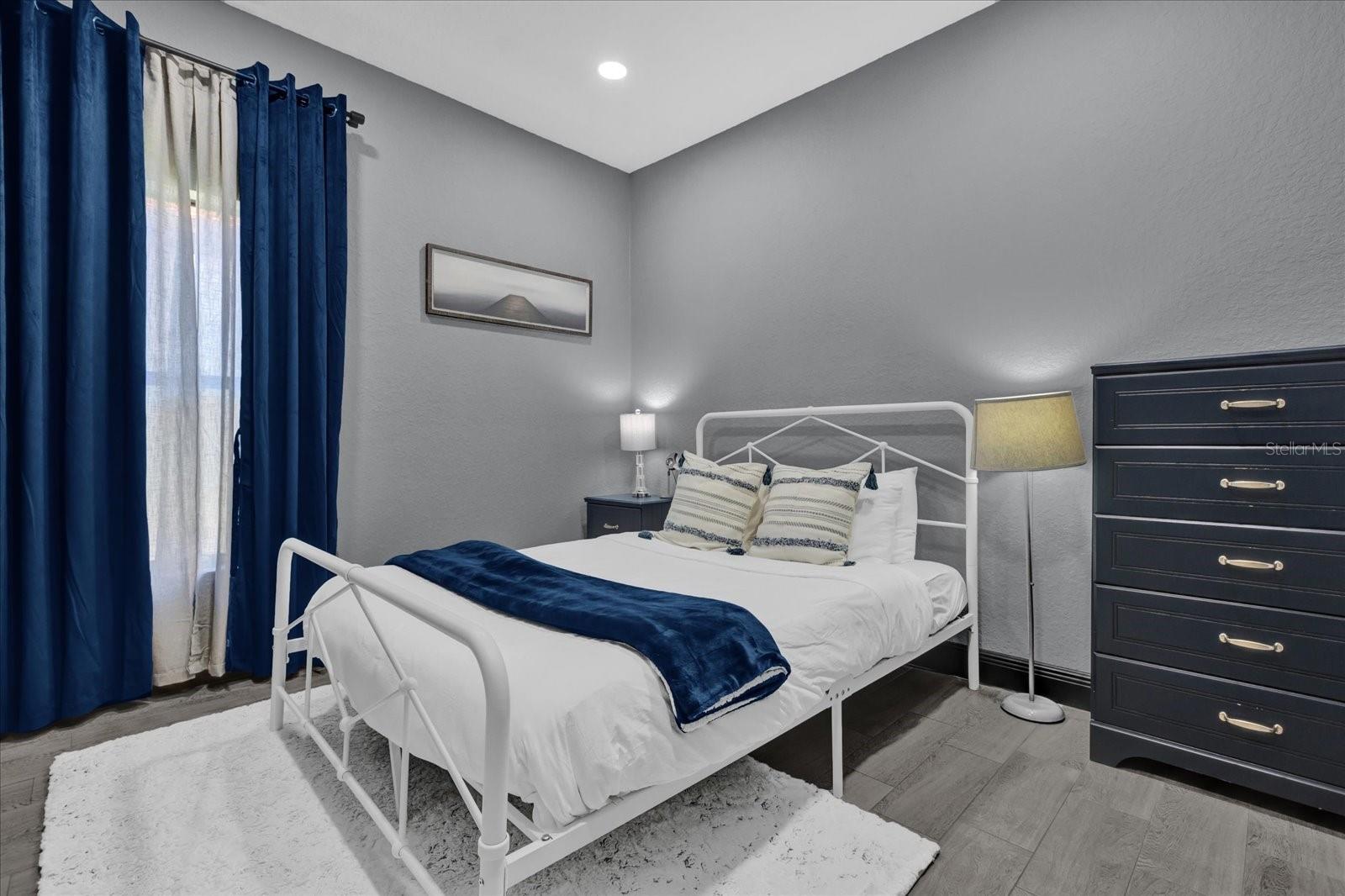 Image 21 of 34 For 2782 Roccella Court