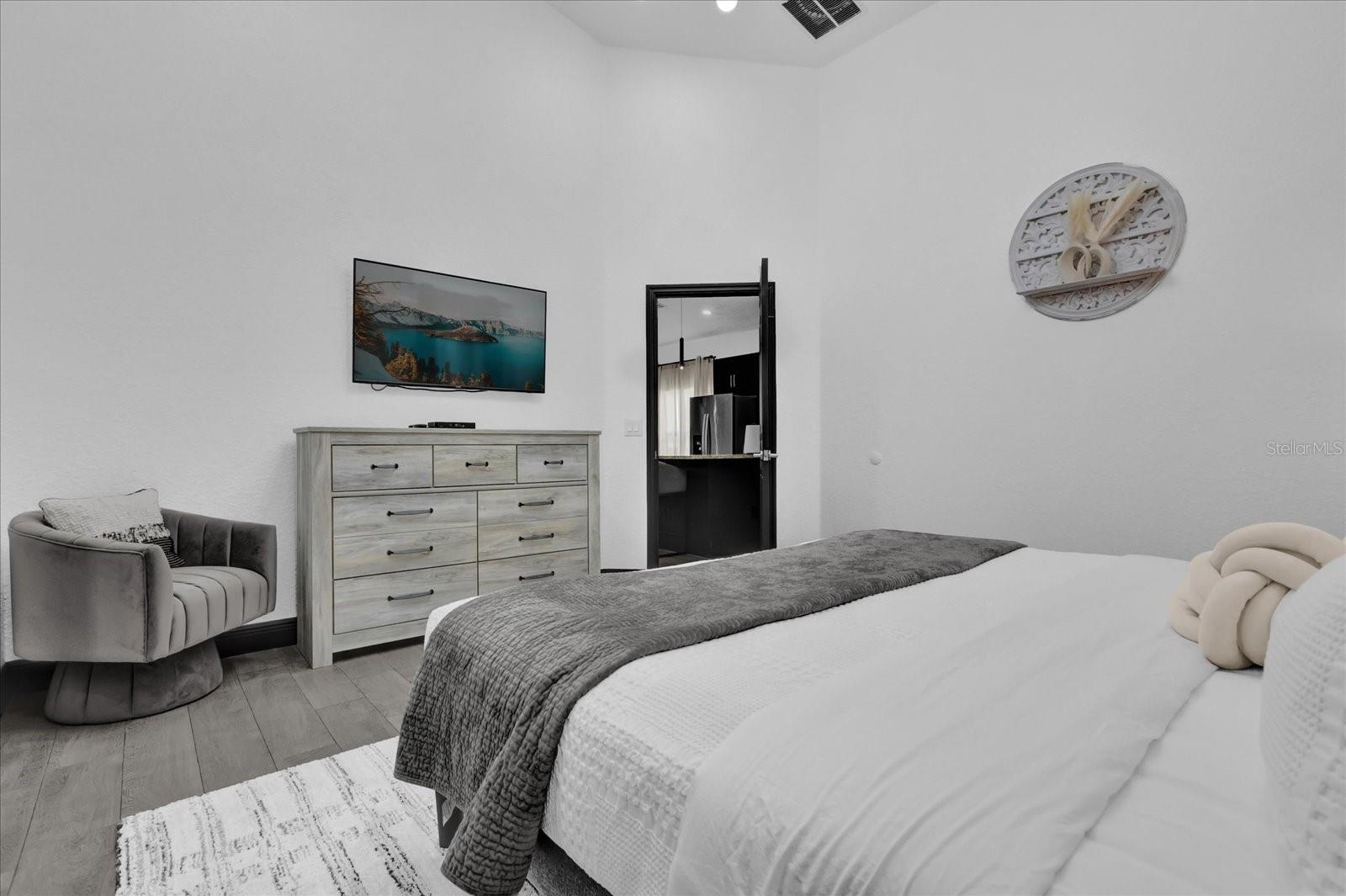 Image 24 of 34 For 2782 Roccella Court
