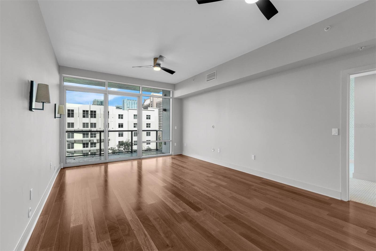 Image 16 of 46 For 260 Osceola Avenue 607