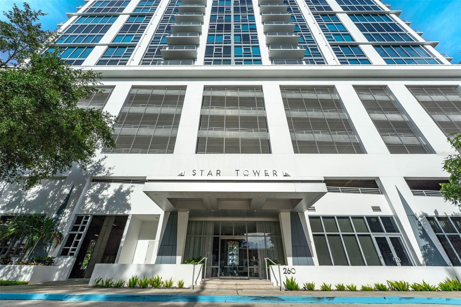 Image 2 of 46 For 260 Osceola Avenue 607