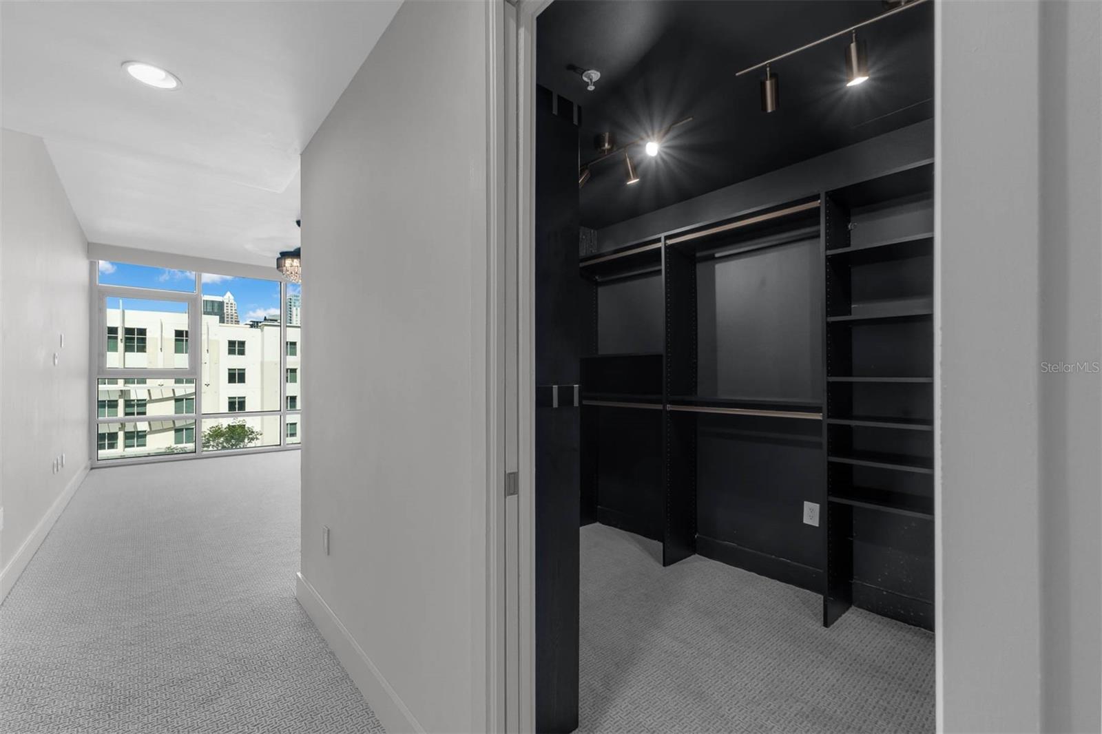 Image 20 of 46 For 260 Osceola Avenue 607