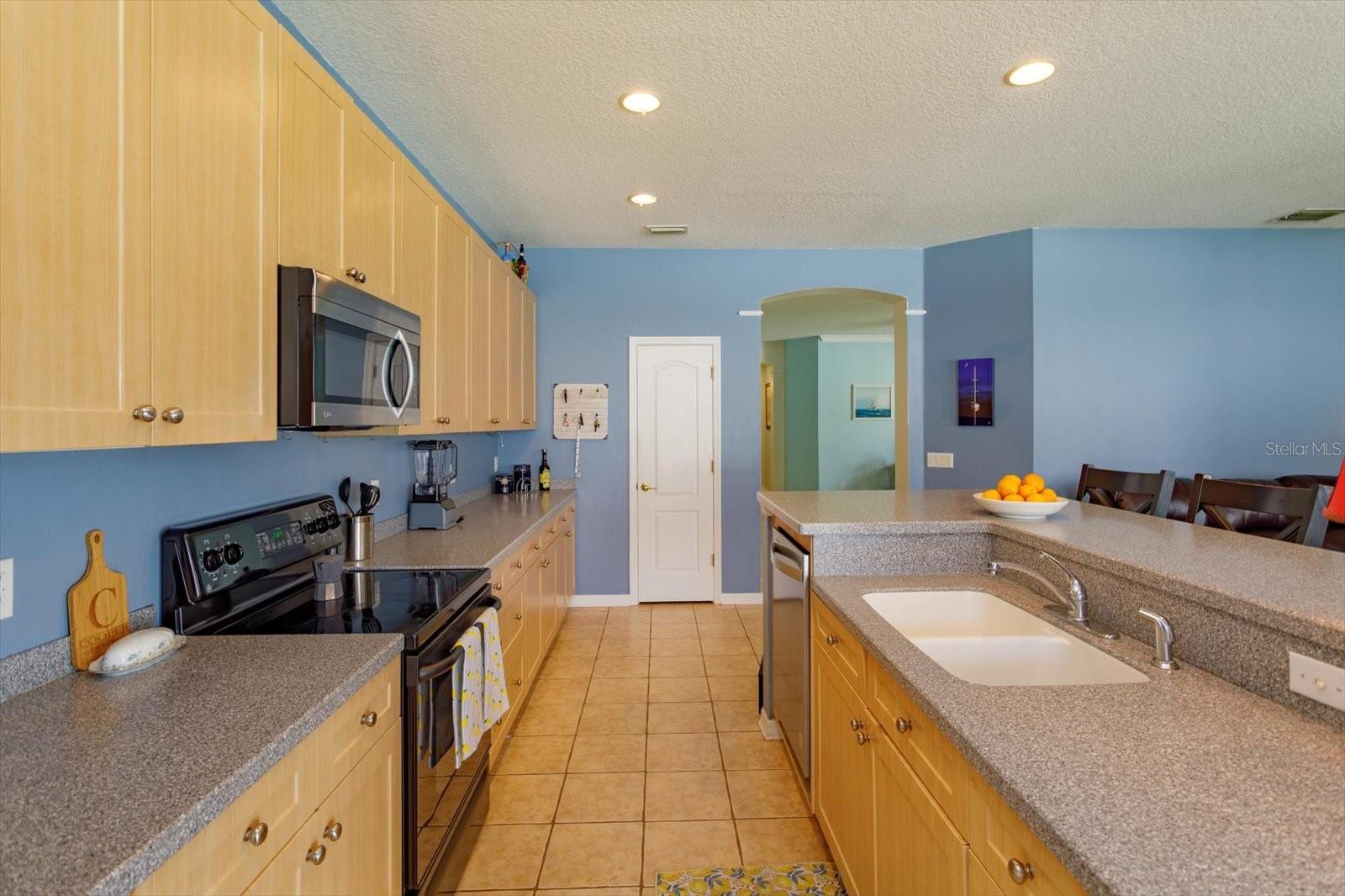 Image 16 of 43 For 6830 Mapperton Drive
