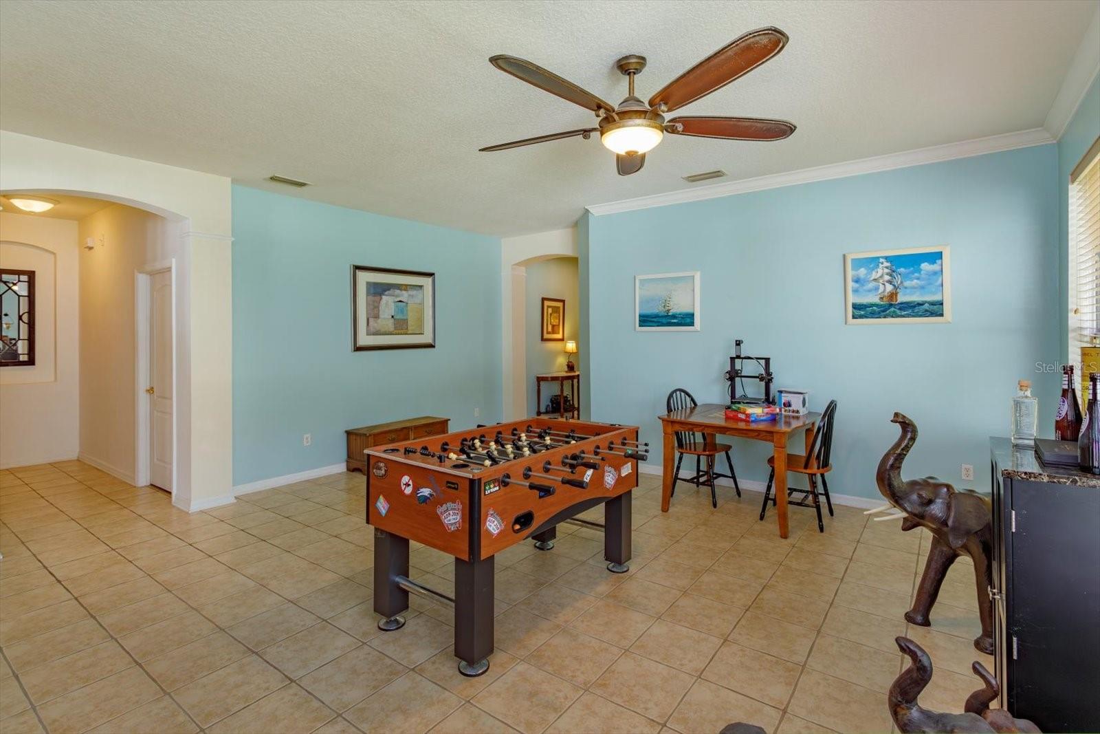 Image 8 of 43 For 6830 Mapperton Drive