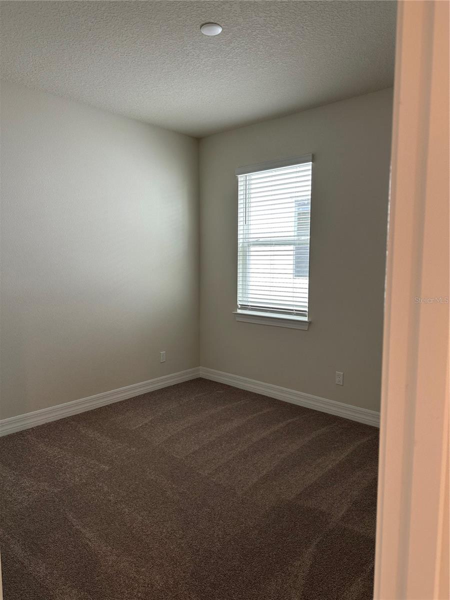 Image 4 of 30 For 2291 Mossy Vine Avenue