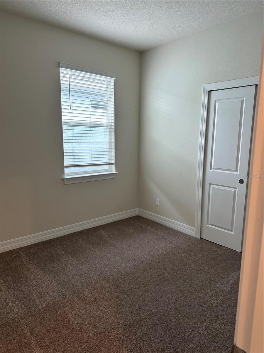 Image 6 of 30 For 2291 Mossy Vine Avenue