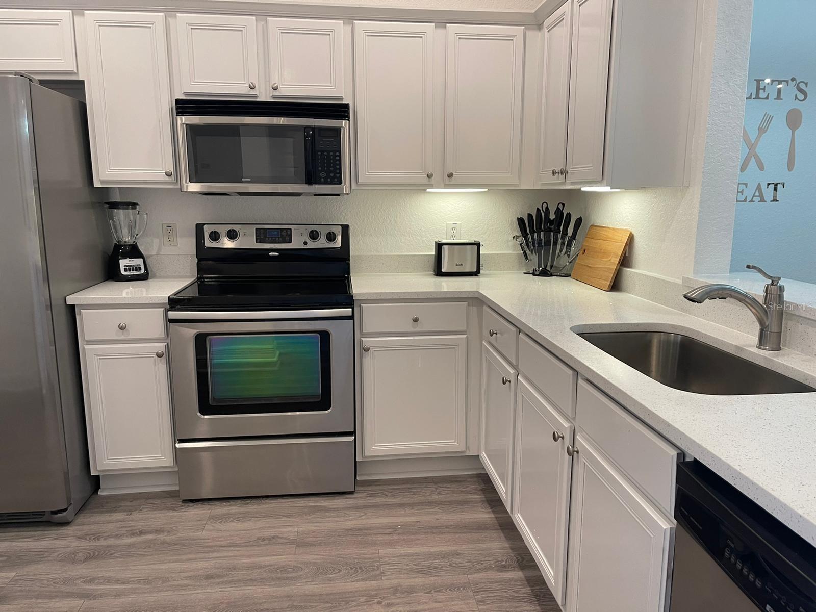 Image 3 of 23 For 3438 Calabria Avenue 3438