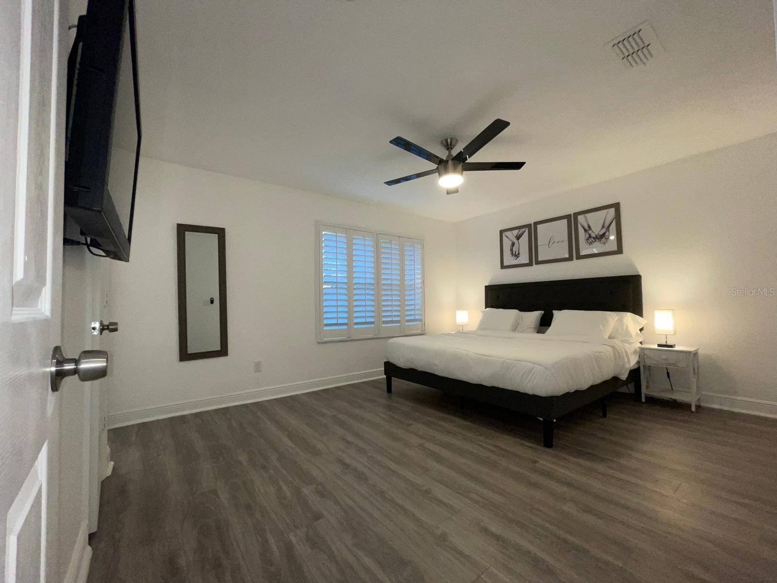 Image 8 of 23 For 3438 Calabria Avenue 3438