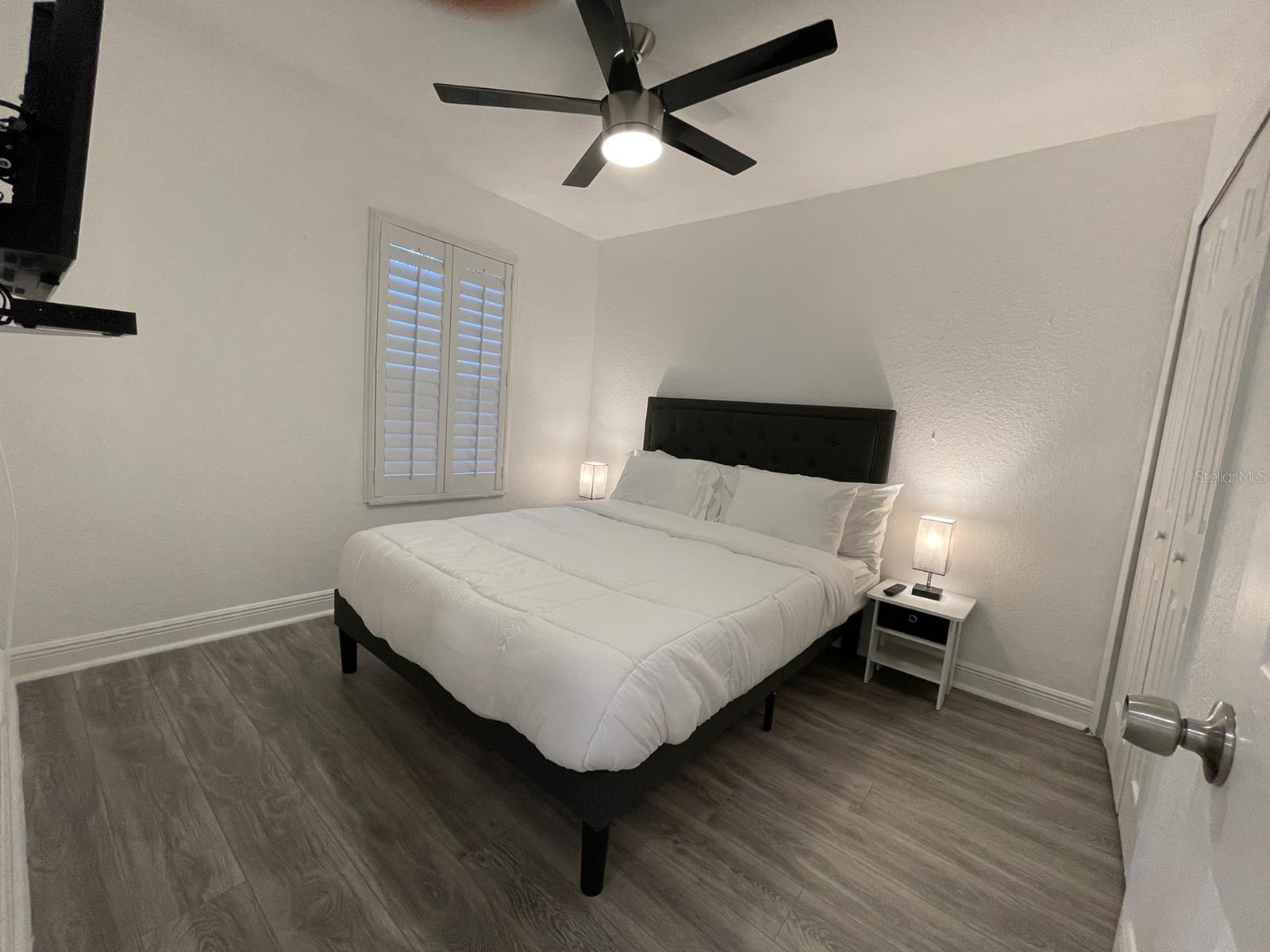 Image 9 of 23 For 3438 Calabria Avenue 3438