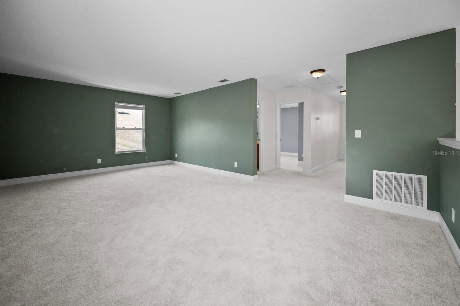 Image 37 of 72 For 1073 Vinsetta Circle