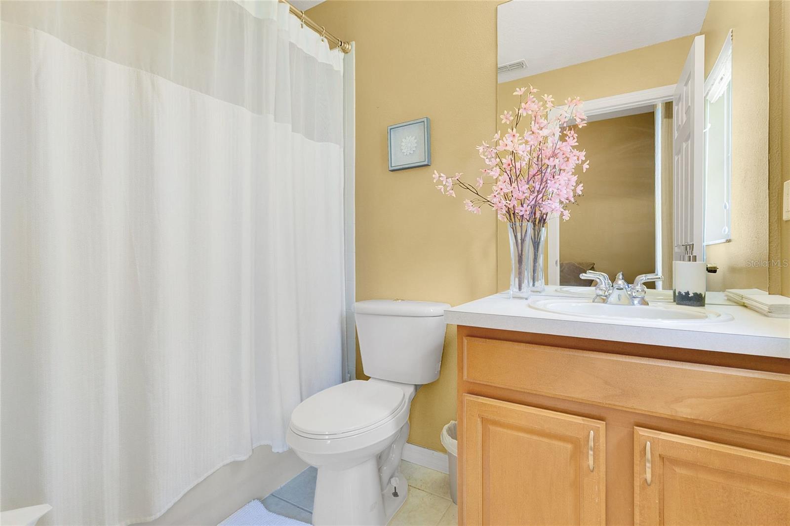 Image 20 of 43 For 11096 Ledgement Lane