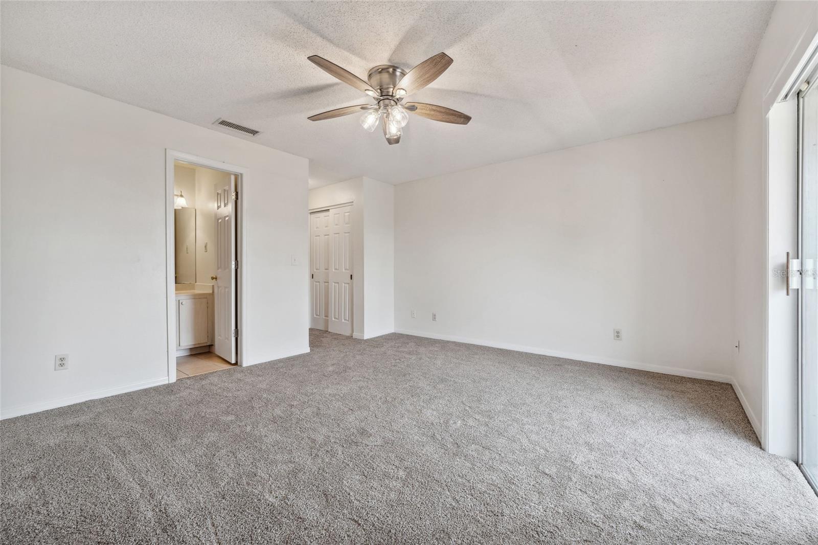 Image 16 of 23 For 316 Georgetown Drive 316
