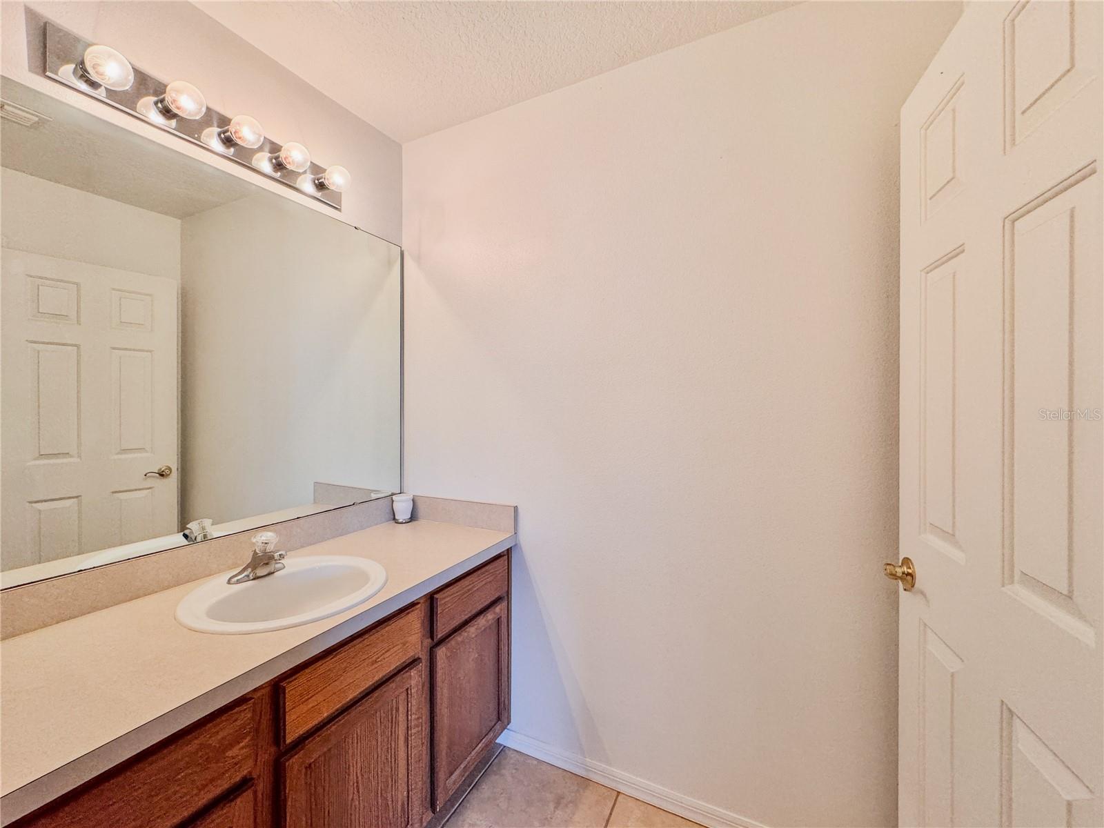 Image 17 of 33 For 1108 Fairway Drive