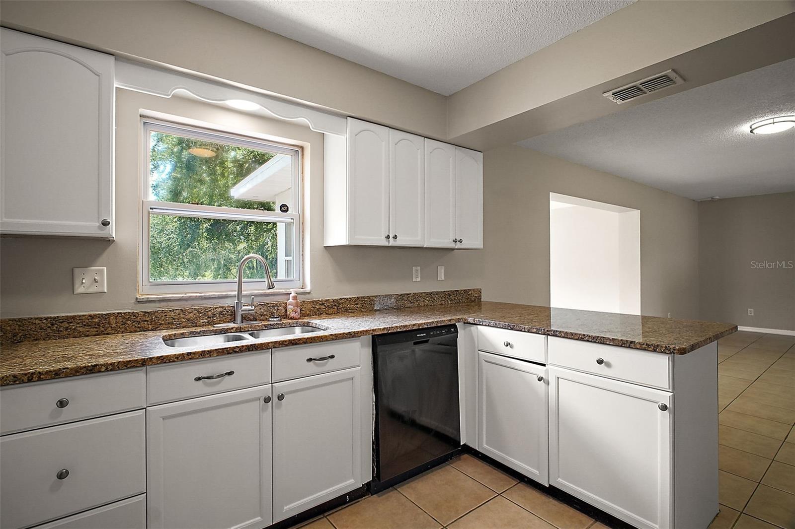Image 12 of 30 For 500 Shady Nook Dr
