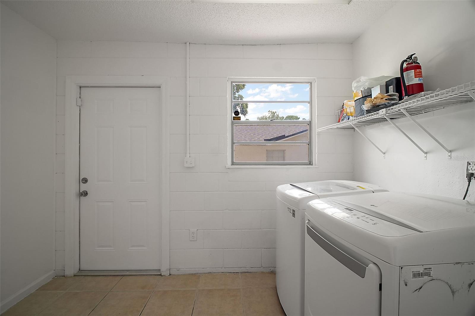 Image 21 of 30 For 500 Shady Nook Dr