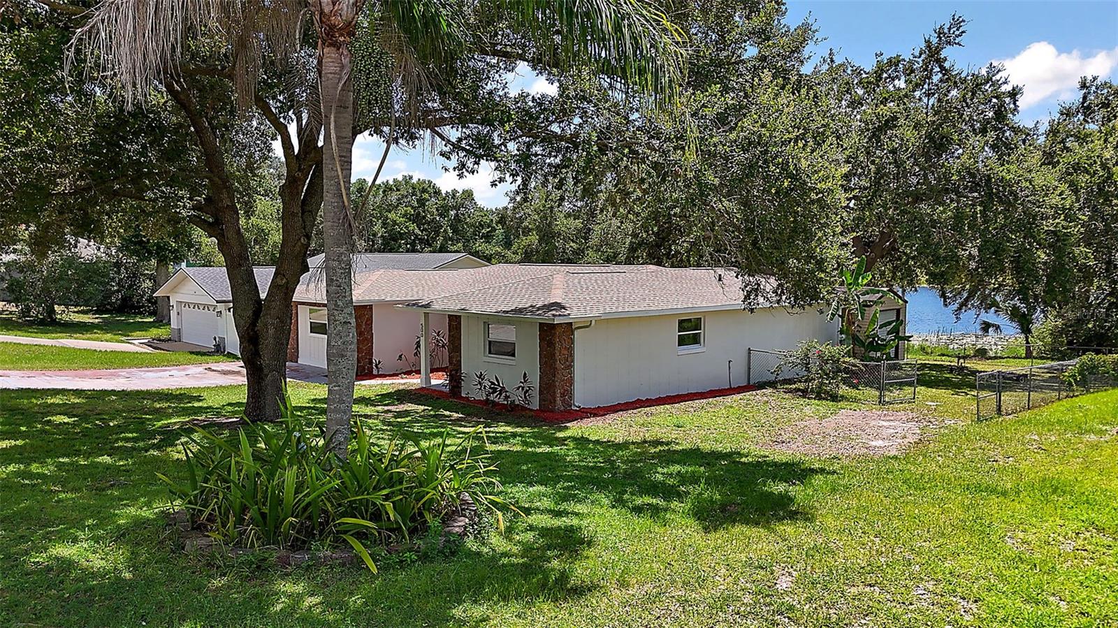 Image 3 of 30 For 500 Shady Nook Dr
