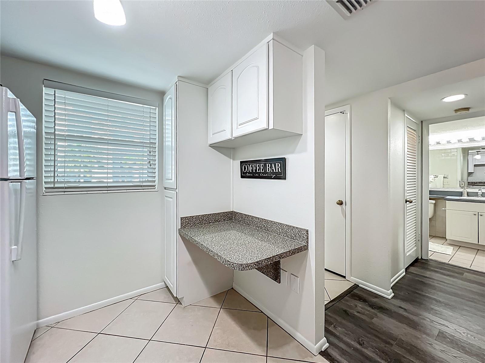 Image 12 of 49 For 1100 Delaney Avenue G12