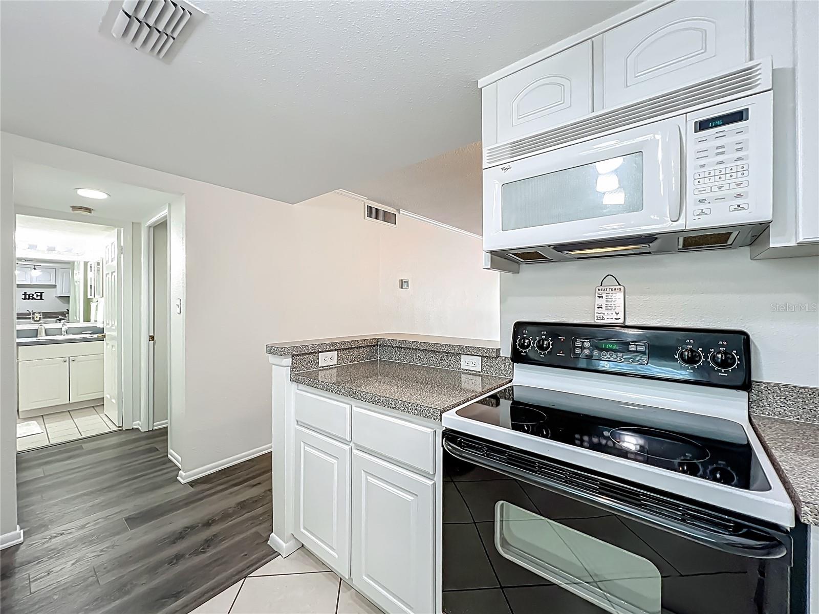 Image 14 of 49 For 1100 Delaney Avenue G12