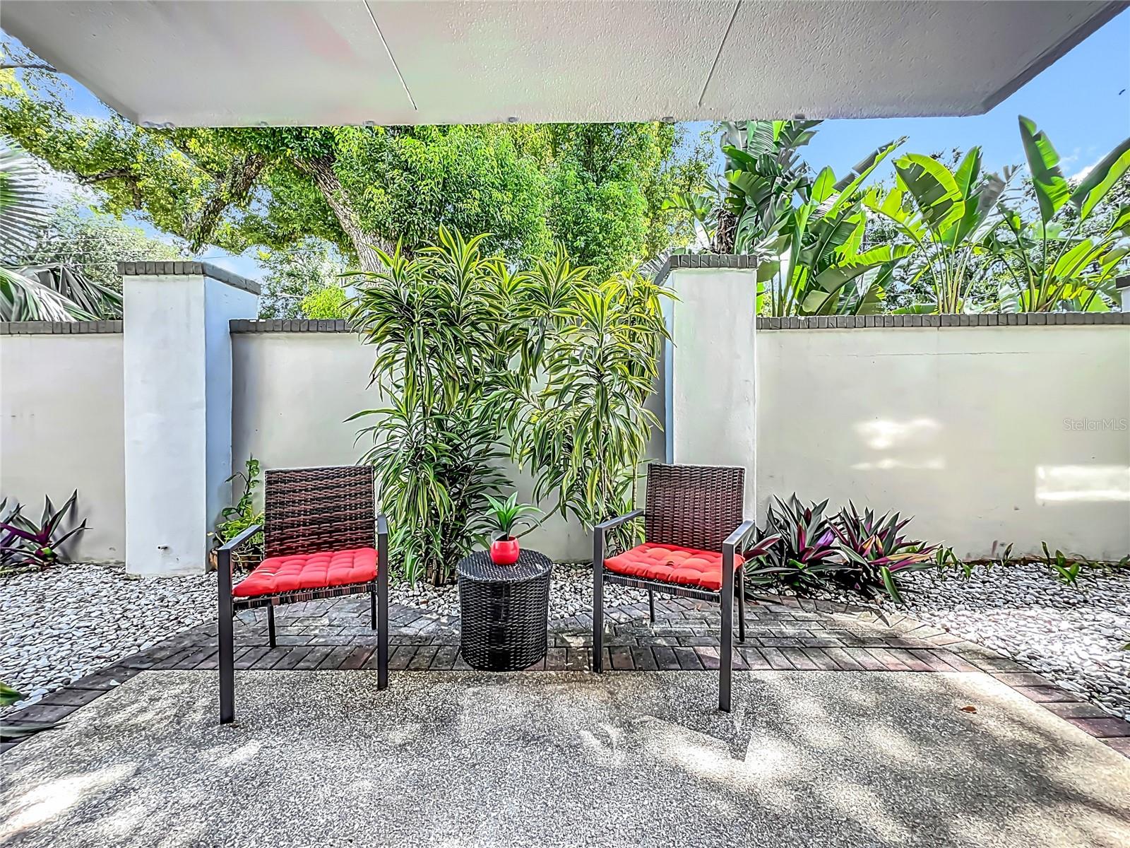 Image 20 of 49 For 1100 Delaney Avenue G12