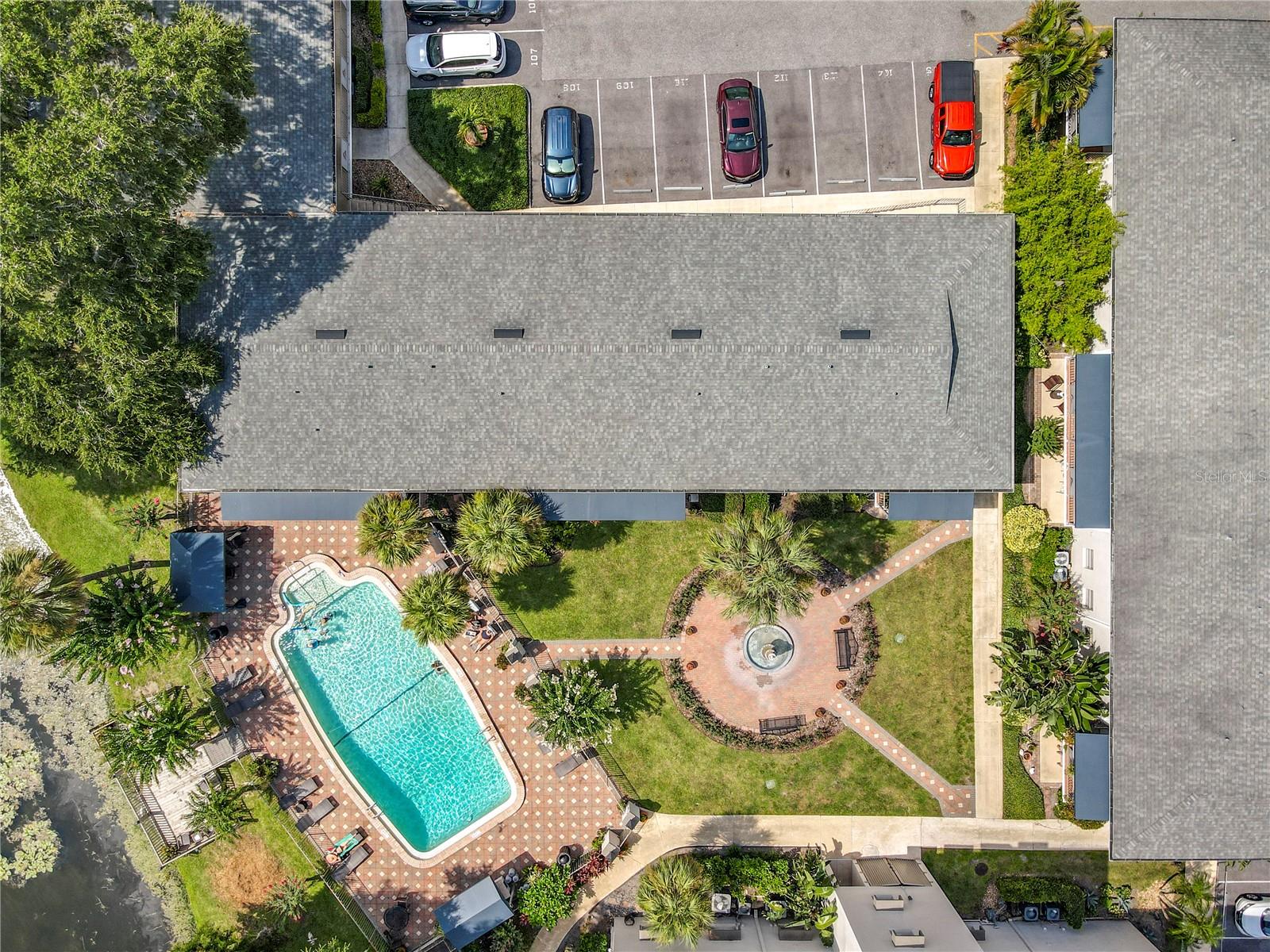 Image 34 of 49 For 1100 Delaney Avenue G12