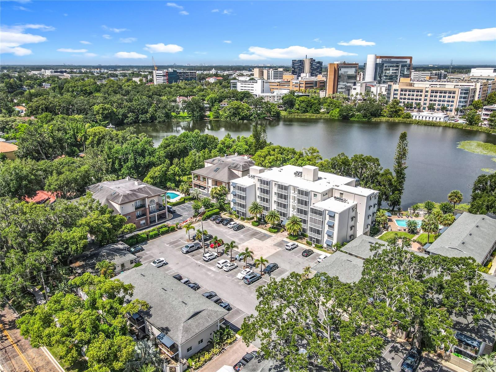 Image 42 of 49 For 1100 Delaney Avenue G12