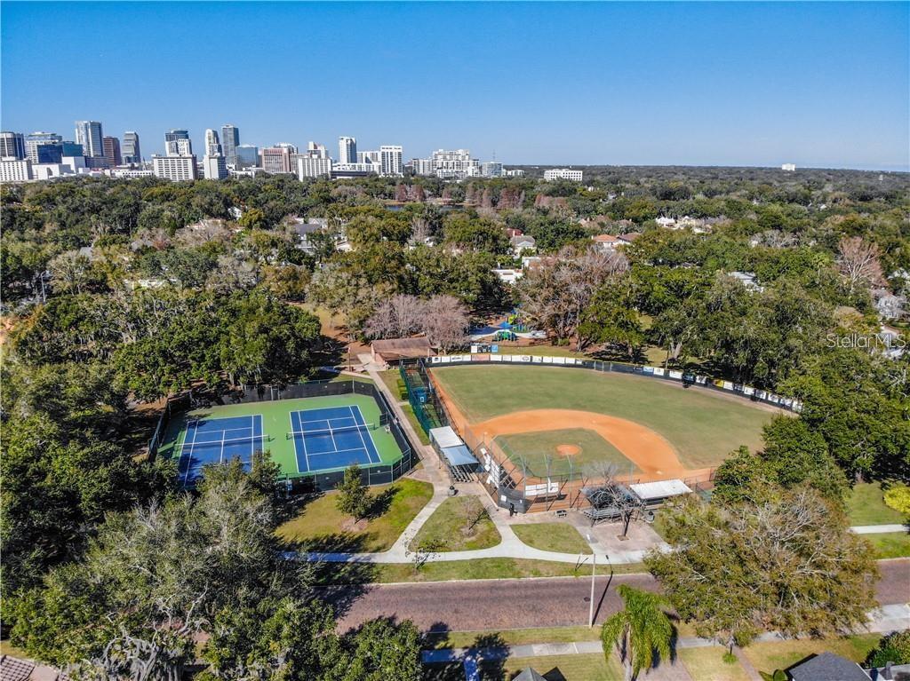 Image 44 of 49 For 1100 Delaney Avenue G12
