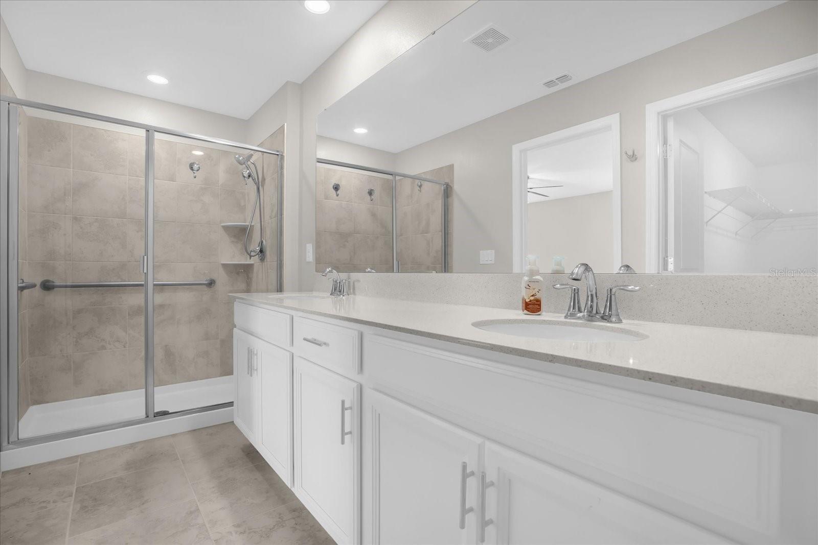 Image 11 of 27 For 5120 Tanzanite Drive