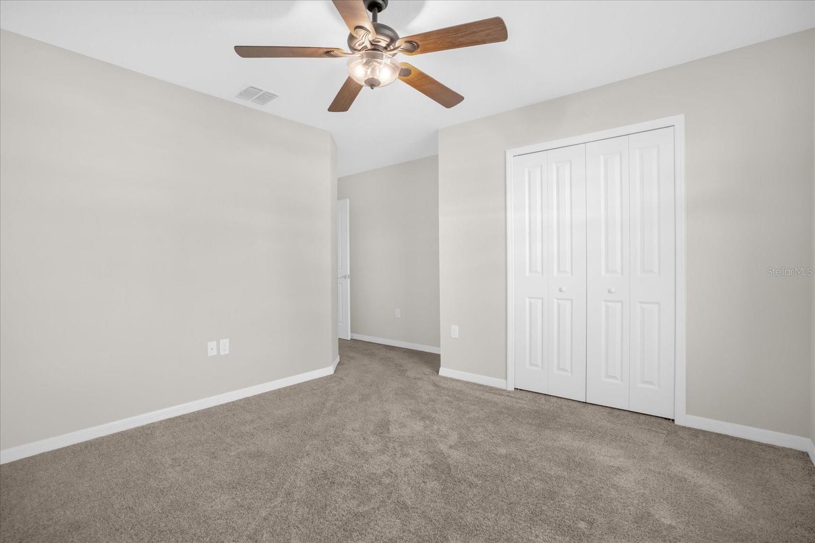 Image 19 of 27 For 5120 Tanzanite Drive