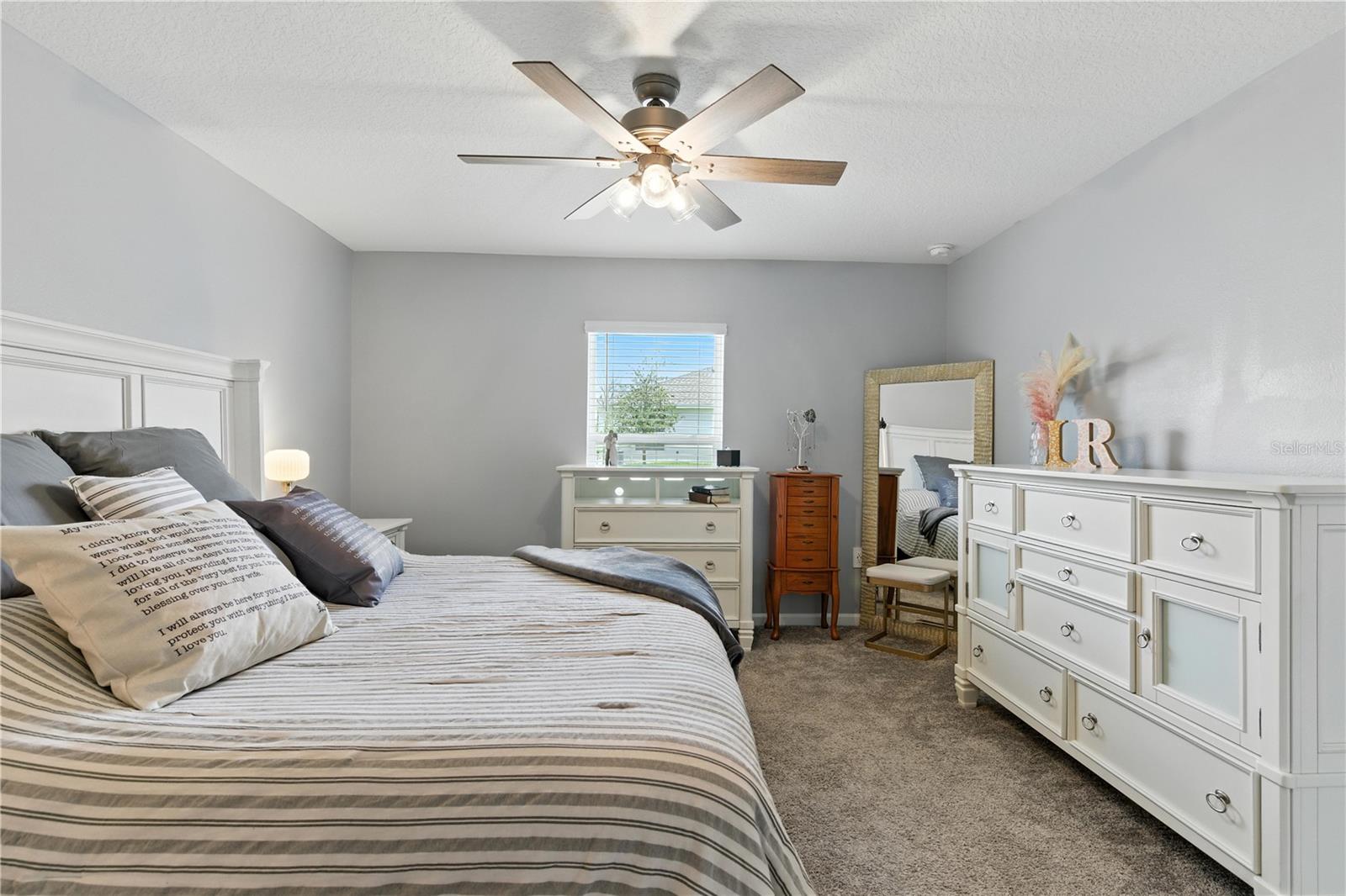 Image 21 of 45 For 2049 Freemark Street