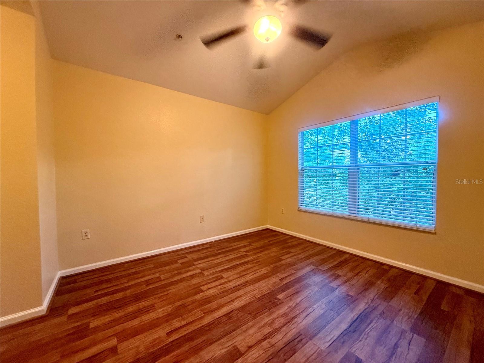 Image 12 of 16 For 6462 Daysbrook Drive 105