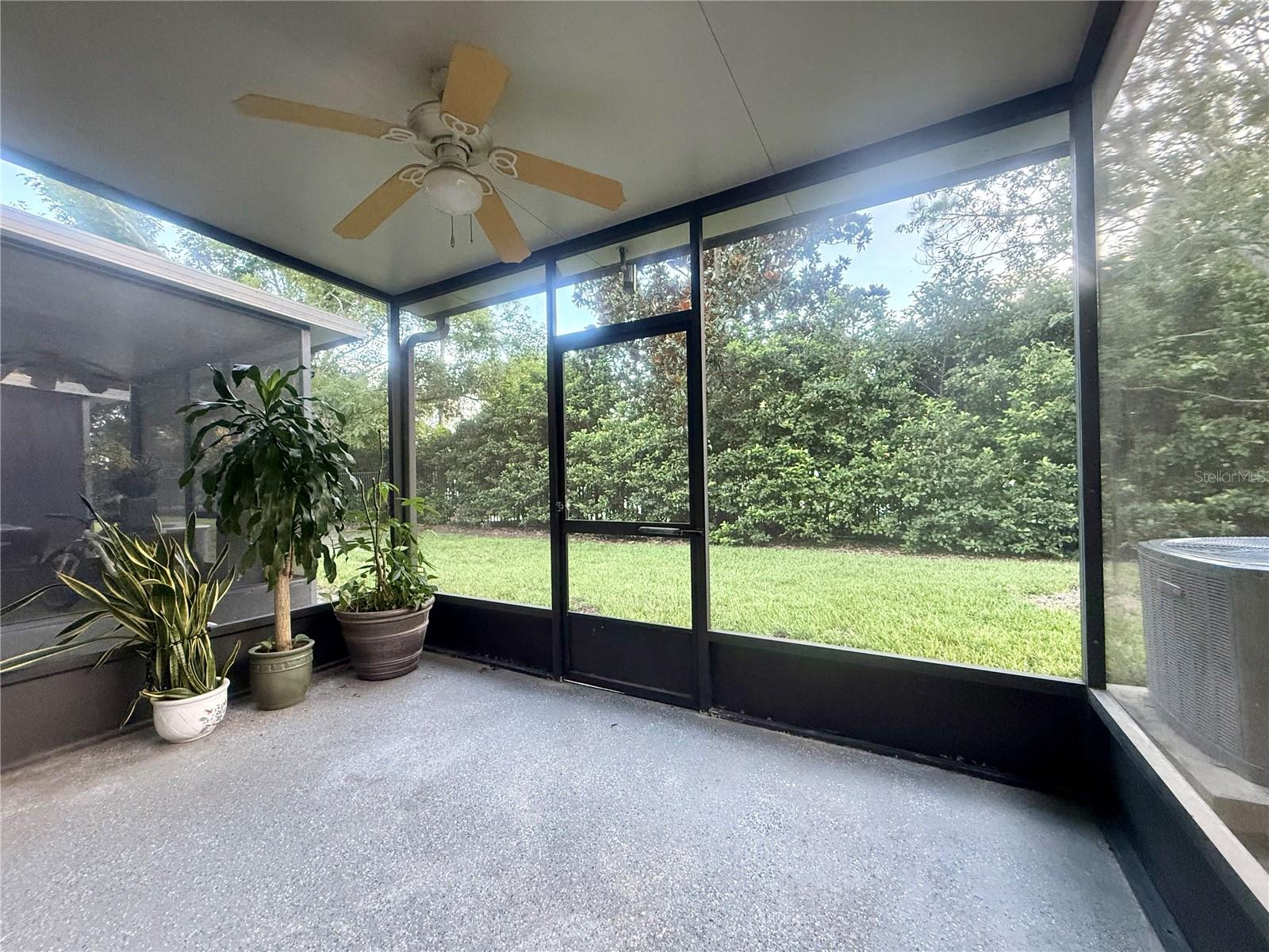 Image 4 of 16 For 6462 Daysbrook Drive 105