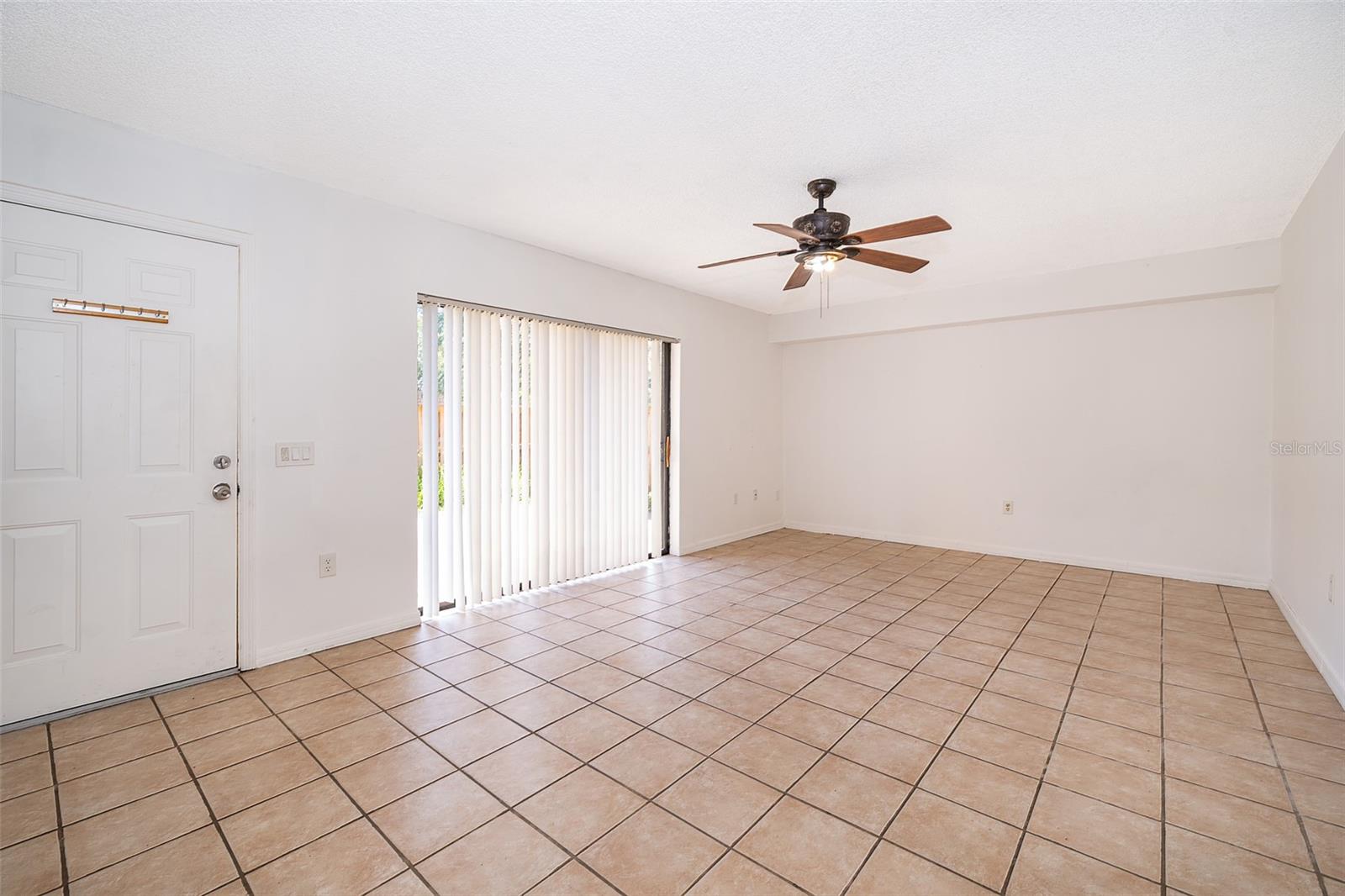 Image 4 of 26 For 5314 Brook Court 205