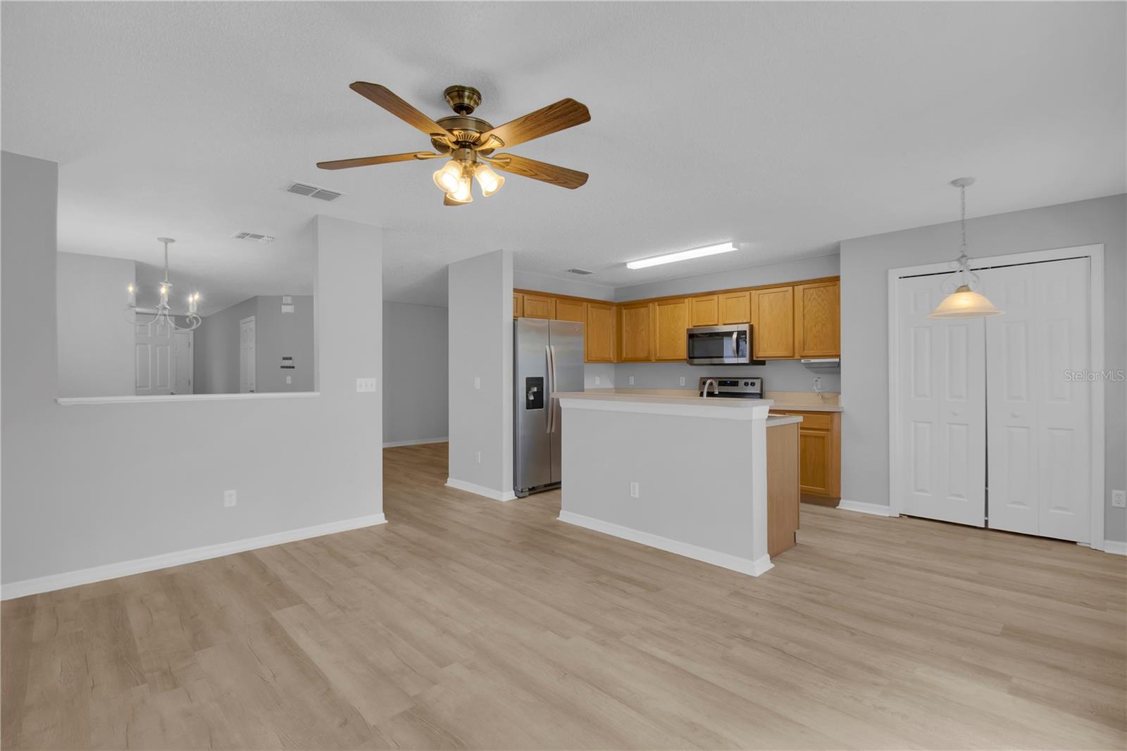 Image 22 of 43 For 12928 Lexington Summit Street