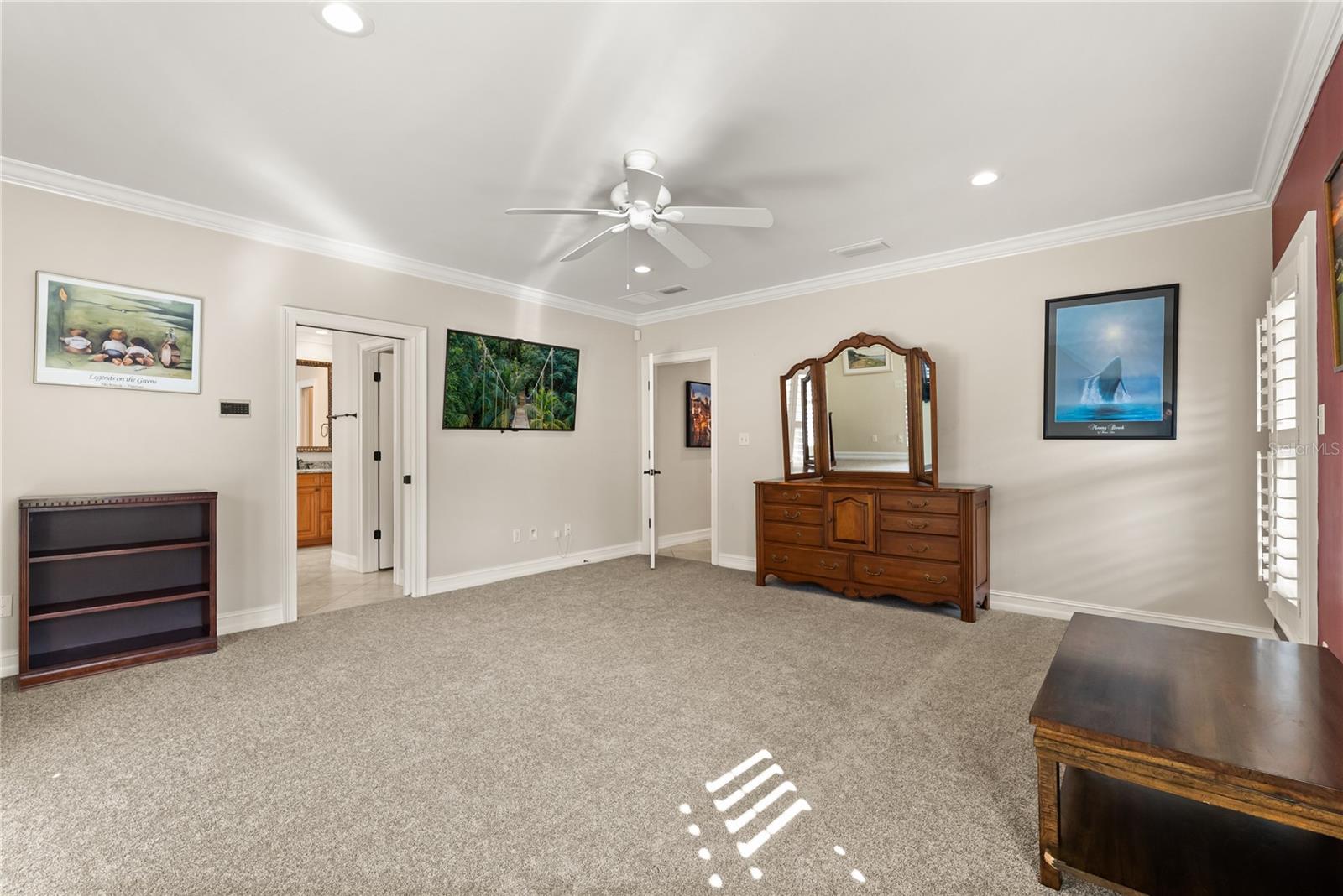 Image 14 of 27 For 8901 Charleston Park Ge