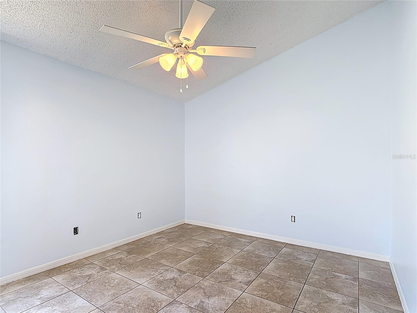 Image 4 of 15 For 250 Belvoir Drive