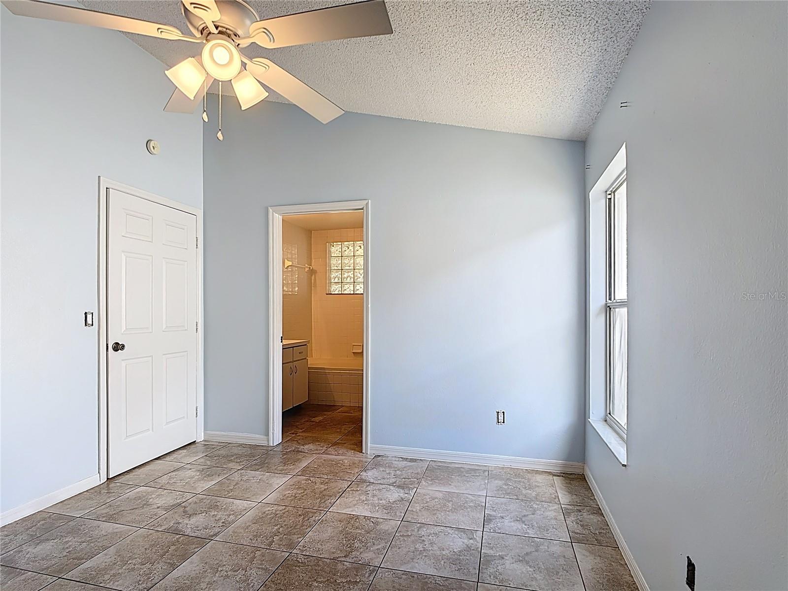 Image 5 of 15 For 250 Belvoir Drive