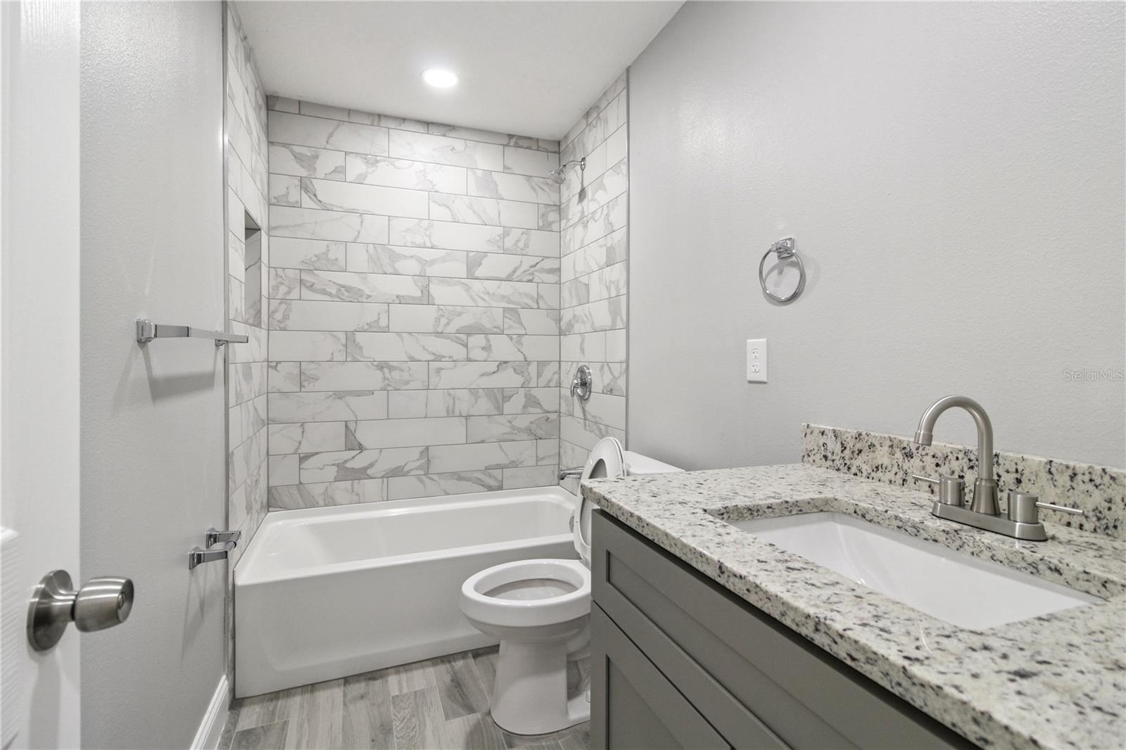 Image 11 of 35 For 1715 Don San George Court