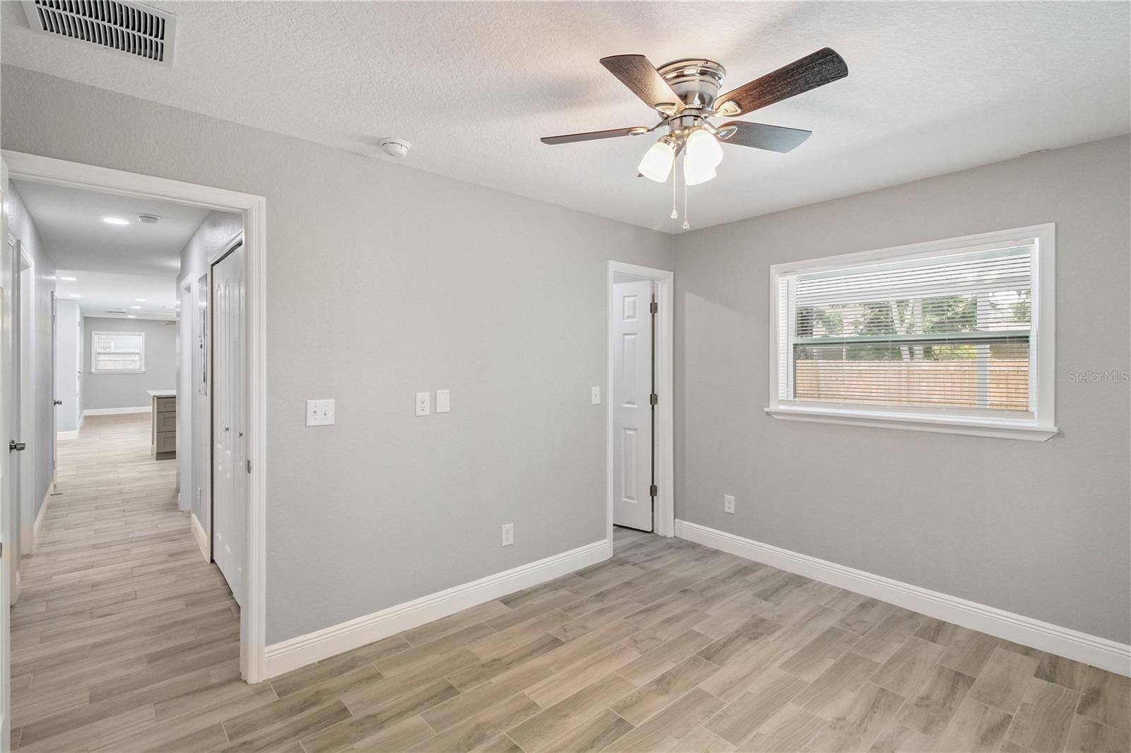 Image 16 of 35 For 1715 Don San George Court