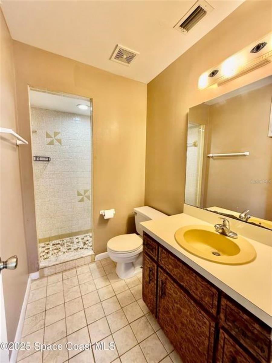 Image 26 of 57 For 55 Towne Place