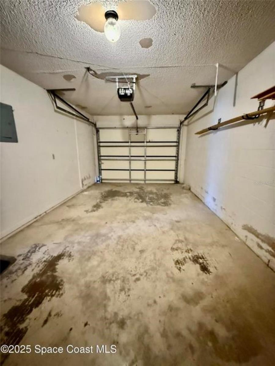 Image 40 of 57 For 55 Towne Place